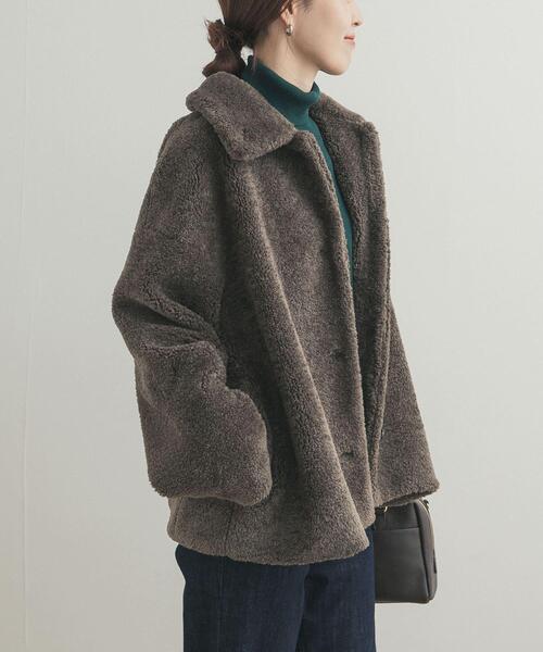 URBAN RESEARCH DOORS（アーバンリサーチドアーズ）の「コクーンシルエットボアコート（その他アウター・レディース・チャコールグレー/ブラウン・MEDIUM）」の20枚目の写真