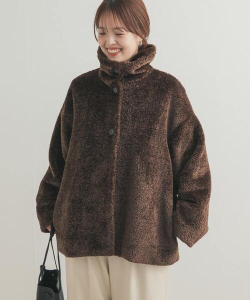 URBAN RESEARCH DOORS（アーバンリサーチドアーズ）の「コクーンシルエットボアコート（その他アウター・レディース・チャコールグレー/ブラウン・MEDIUM）」の13枚目の写真