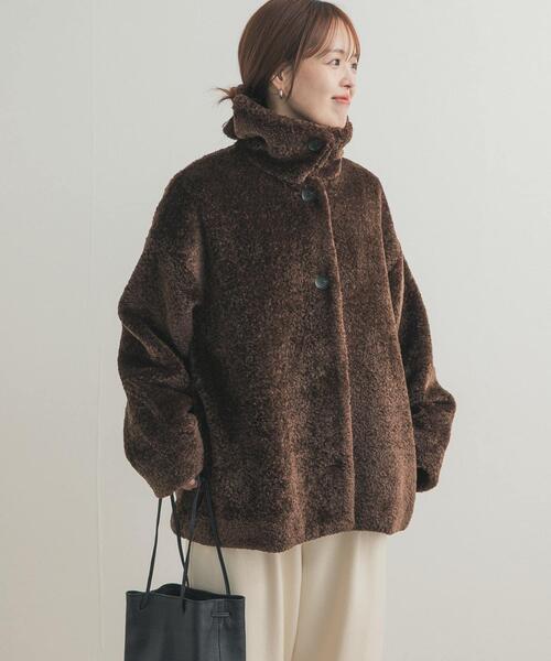 URBAN RESEARCH DOORS（アーバンリサーチドアーズ）の「コクーンシルエットボアコート（その他アウター・レディース・チャコールグレー/ブラウン・MEDIUM）」の14枚目の写真