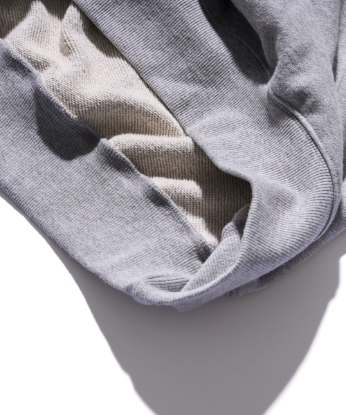 AECA(エイカ)の「BIG LOGO PULLOVER HOODIE-GREY/WHITE(パーカー・レディース・その他・MEDIUM/LARGE/SMALL/X-LARGE)」の13枚目の写真