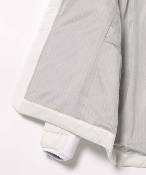 BEAMS GOLF(ビームスゴルフ)の「BEAMS GOLF ORANGE LABEL / レオフィール(R)フード付き 中綿 ハイブリッド ブルゾン(撥水)(ブルゾン・レディース・ホワイト/ブラック・LARGE/SMALL/MEDIUM)」の16枚目の写真