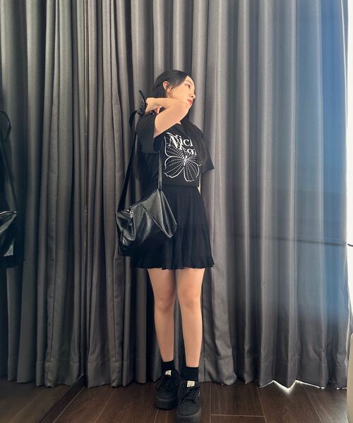 NICK&NICOLE(ニックアンドニコール)の「BIG BUTTERFLY SLEEVE TOP_BLACK WHITE(Tシャツ/カットソー・レディース・その他・FREE)」の8枚目の写真