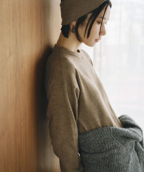BIANCA(ビアンカ)の「【@BAILA掲載】【ネック取り外し2WAY】ニットロングワンピース(ワンピース・レディース・ブラック/チャコールグレー/ベージュ・38)」の6枚目の写真