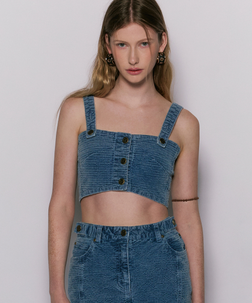 WESLEYHYUSTON(ウェズリーユーストン)の「Emma washing denim tank top blue(Tシャツ/カットソー・レディース・その他・SMALL/MEDIUM)」の1枚目の写真