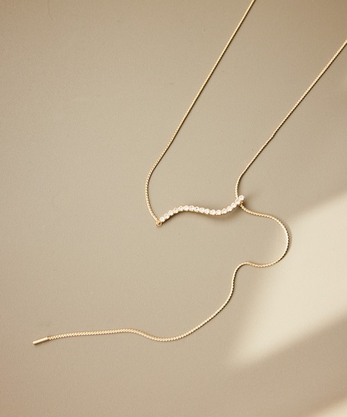ROPE' PICNIC（ロペピクニック）の「ガラスカーブラインY字ネックレス（ネックレス・レディース・ゴールド/シルバー・FREE）」の6枚目の写真