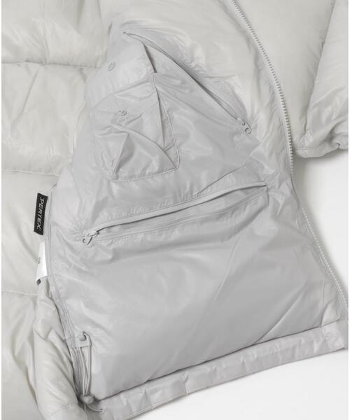 DAIWA PIER39（ダイワピア39）の「DAIWA PIER39　TECH ULTRA LIGHT DOWN JACKET（ダウンジャケット/コート・メンズ・シルバー/ブラック・MEDIUM/LARGE/X-LARGE）」の9枚目の写真