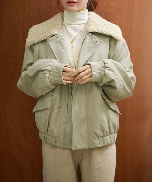 LAULEN（ローレン）の「boa collar fly front blouson /ボアカラーフライフロントダブルポケットブルゾン（ブルゾン・レディース・ブラック/モスグリーン・FREE）」の5枚目の写真