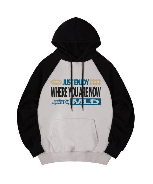 MILLION DAY(ミリオンデイ)の「MILLION JUST ENJOY Raglan Hoodie(パーカー・レディース・ベージュ/オートミール/ブラック・LARGE/MEDIUM/X-LARGE)」の3枚目の写真