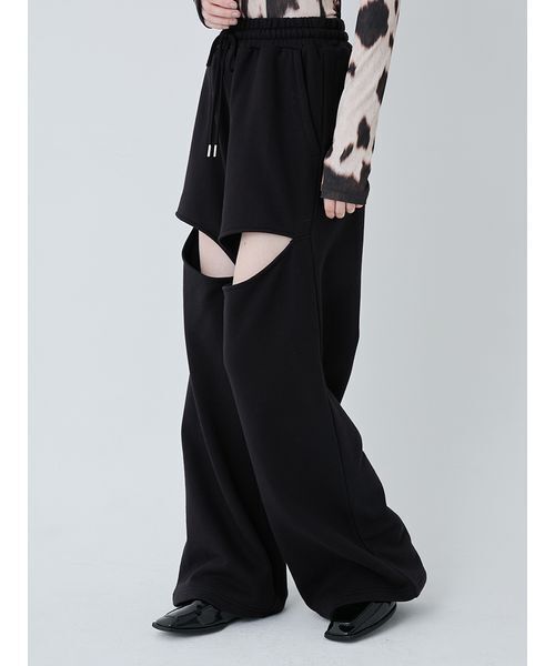 SORIN(ソリン )の「Slit Design Wide Sweat Pants/スリットデザインワイドスウェットパンツ(スウェットパンツ・レディース・ブラック/ホワイト・38)」の4枚目の写真