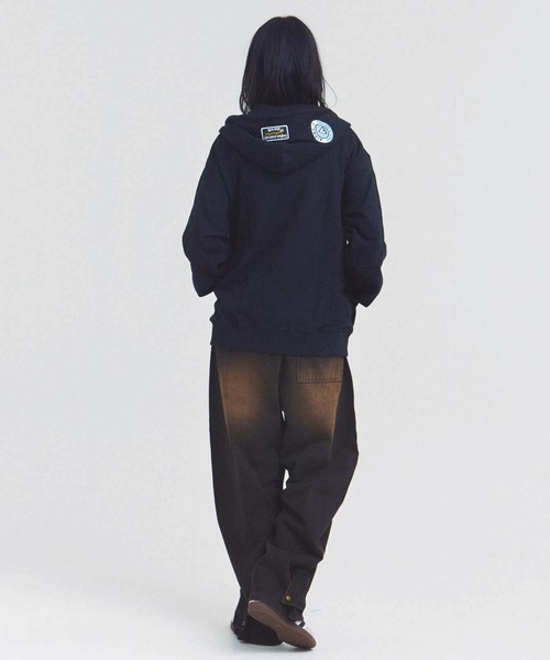 AIRWALK(エアウォーク)の「AIRWALK ワッペンZIPパーカー(パーカー・メンズ・ブラック/グレー・M/L/XL)」の18枚目の写真