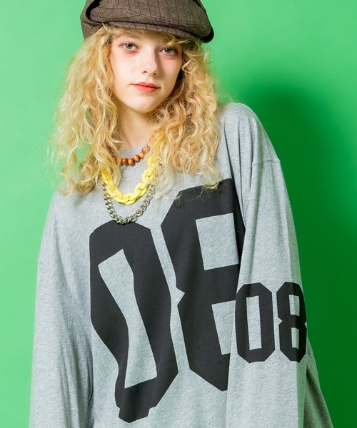 a.p.o.v.(エーピーオービー)の「a.p.o.v. ビッグナンバリングプリントオーバーサイズカットソー(Tシャツ/カットソー・メンズ・ブラック/グレー/ホワイト・ONESIZE)」の3枚目の写真