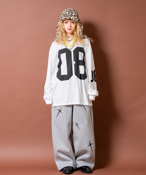 a.p.o.v.(エーピーオービー)の「a.p.o.v. ビッグナンバリングプリントオーバーサイズカットソー(Tシャツ/カットソー・メンズ・ブラック/グレー/ホワイト・ONESIZE)」の13枚目の写真