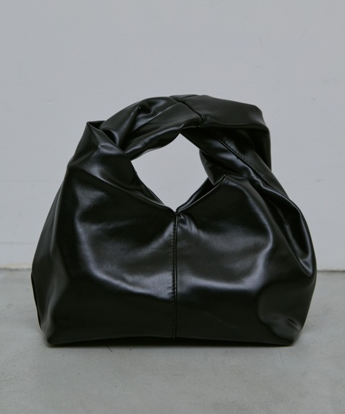 AIC.（エーアイシー）の「ツイストハンドルミニバッグ（ハンドバッグ・レディース・ブラック/レッド・FREE）」の2枚目の写真