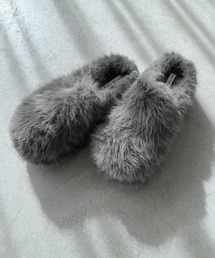 Jewelobe（ジュエローブ）の「フェイクファーサボサンダル（サンダル）」