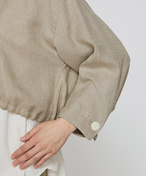 Gabardine K.T(ギャバジンケーティー)の「〔 +サイズ 〕 麻調合繊 レイヤードブルゾン(シャツ/ブラウス・レディース・キナリ/ブラック・13号/17号)」の22枚目の写真