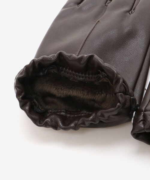 le.coeur blanc（ルクールブラン）の「ギャザーフェイクレザーグローブ（手袋・レディース・ダークブラウン/ブラック・FREE）」の12枚目の写真