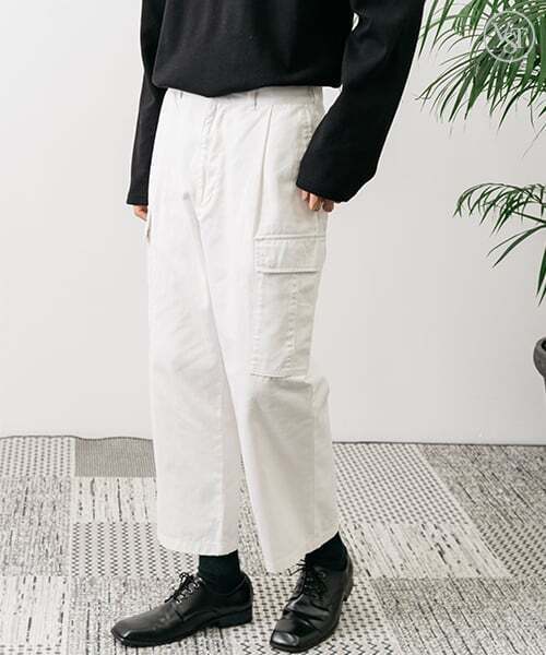 VASTIC(バスティック)の「カーゴワイドクロップパンツ_アイボリー(その他パンツ・メンズ・その他・MEDIUM/LARGE)」の1枚目の写真