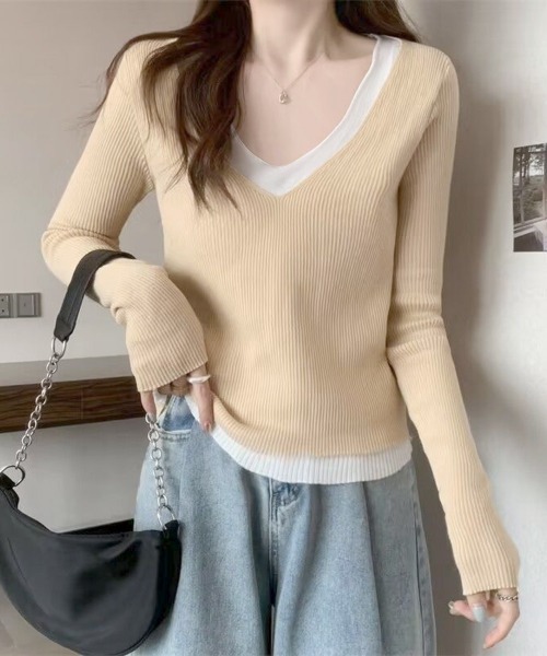 Miniministore（ミニミニストア）の「ニットトップス レイヤード風 Vネック服（ニット/セーター・レディース・ブラック/ベージュ/グレー・FREE）」の3枚目の写真