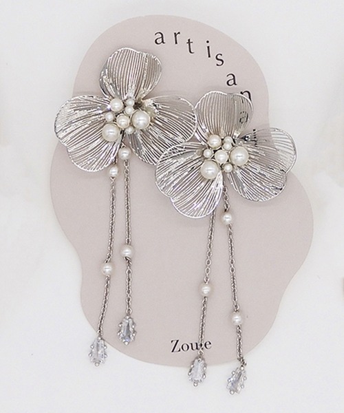 Zoule(ゾーラ)の「Zoule ゾーラ:serena セレナ 花 フラワー ピアス(ピアス(両耳用)・レディース・ブラック/シルバー/ゴールド・FREE)」の14枚目の写真