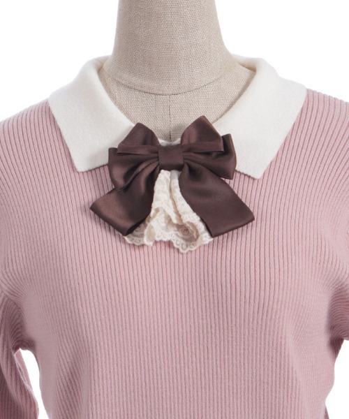 axes femme POETIQUE(アクシーズファムポエティック)の「ブローチ付バイカラー襟ニット(ニット/セーター・レディース・ダークブラウン/ピンク/ブラック・MEDIUM)」の18枚目の写真