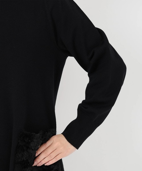 UNIVERVAL MUSE(ユニバーバル ミューズ)の「フェリーナ_フェイクファーポケットワンピース(ワンピース・レディース・ブラック・2)」の8枚目の写真