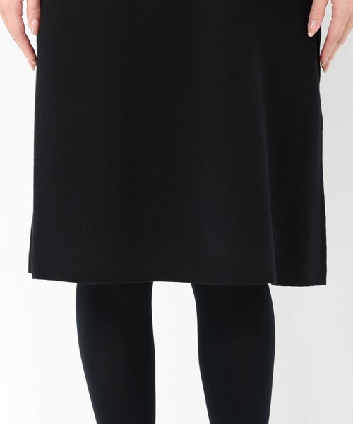 UNIVERVAL MUSE(ユニバーバル ミューズ)の「フェリーナ_フェイクファーポケットワンピース(ワンピース・レディース・ブラック・2)」の10枚目の写真