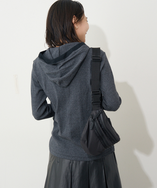 MILLER（ミラー）の「別注【MILLER/ミラー】 for JOURNAL STANDARDフードリブカーデ（Tシャツ/カットソー・レディース・ピンク/ブラウン/ブルー/ブラック系その他・FREE）」の10枚目の写真