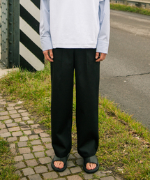 261EUI（261イーユーアイ）の「BACK LOW POCKET PANTS BLACK（スラックス）」