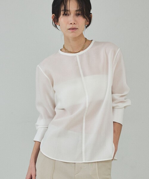 qualite(カリテ)の「【大人の透け感】シアーTブラウス/春服/夏服/オフィスカジュアル/シアー(シャツ/ブラウス・レディース・オフホワイト/ブラック/カーキ・フリー)」の2枚目の写真