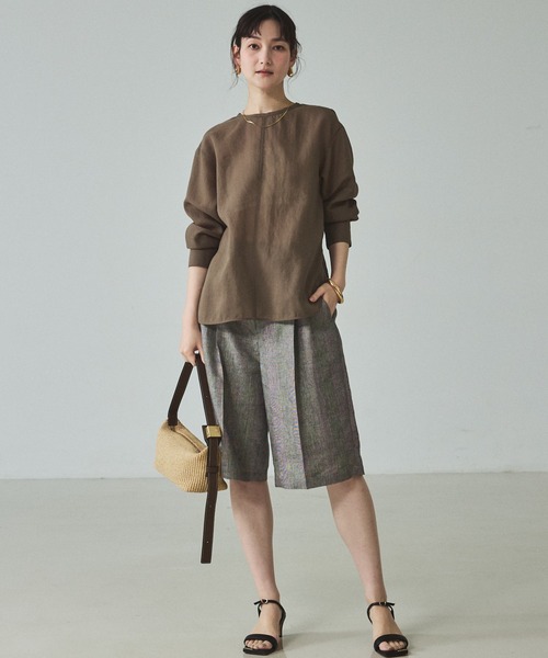 qualite(カリテ)の「【大人の透け感】シアーTブラウス/春服/夏服/オフィスカジュアル/シアー(シャツ/ブラウス・レディース・オフホワイト/ブラック/カーキ・フリー)」の4枚目の写真