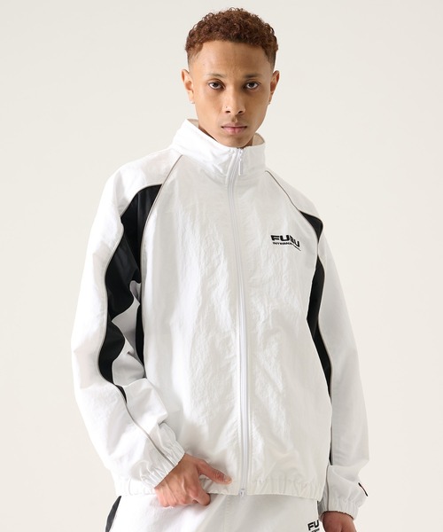 FUBU( フブ)の「FUBU フブ ブランド Nylon Track Jacket / ナイロントラックジャケット(セットアップ対応)(ナイロンジャケット・メンズ・ネイビー/ホワイト/ブラック/ライトブルー・M/L/XL/XXL)」の2枚目の写真