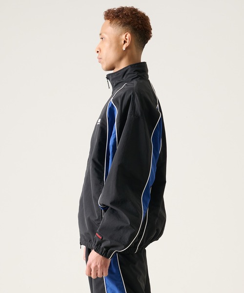 FUBU( フブ)の「FUBU フブ ブランド Nylon Track Jacket / ナイロントラックジャケット(セットアップ対応)(ナイロンジャケット・メンズ・ネイビー/ホワイト/ブラック/ライトブルー・M/L/XL/XXL)」の14枚目の写真
