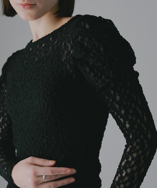 MANOF(マノフ)の「GATHERED SLEEVES LACE CUT TOPS(Tシャツ/カットソー・レディース・アイボリー/ブラック/ライム・F)」の21枚目の写真