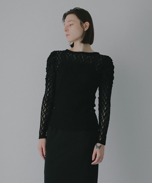 MANOF(マノフ)の「GATHERED SLEEVES LACE CUT TOPS(Tシャツ/カットソー・レディース・アイボリー/ブラック/ライム・F)」の19枚目の写真