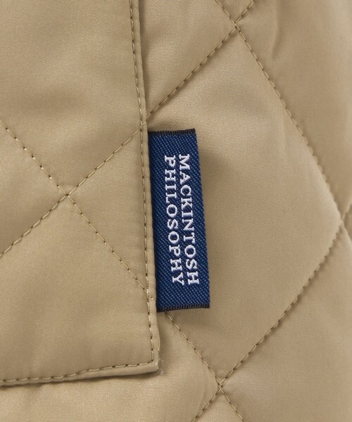 MACKINTOSH PHILOSOPHY（ﾏｯｷﾝﾄｯｼｭ ﾌｨﾛｿﾌｨｰ）の「【ROYTON MIDDLE WIDE(ロイトンミドルワイド)】（ノーカラーコート・レディース・ベージュ/ネイビー・36/38）」の6枚目の写真