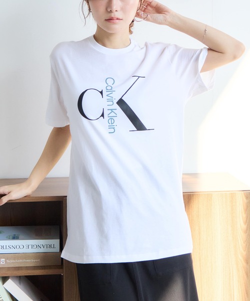 Calvin Klein（カルバン・クライン）の「【Calvin Klein/カルバンクライン】ショートスリーブ テキスト モノグラム クルーネック Tシャツ（Tシャツ/カットソー・メンズ・ホワイト系1/ブラック/ホワイト系2・M/S/XL/L）」の9枚目の写真
