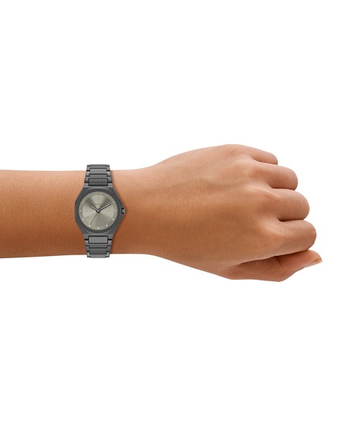 ARMANI EXCHANGE(アルマーニエクスチェンジ)の「アルマーニ・エクスチェンジ 腕時計 レディース アナログ ステンレス AX4625(アナログ腕時計・レディース・チャコールグレー・FREE)」の10枚目の写真