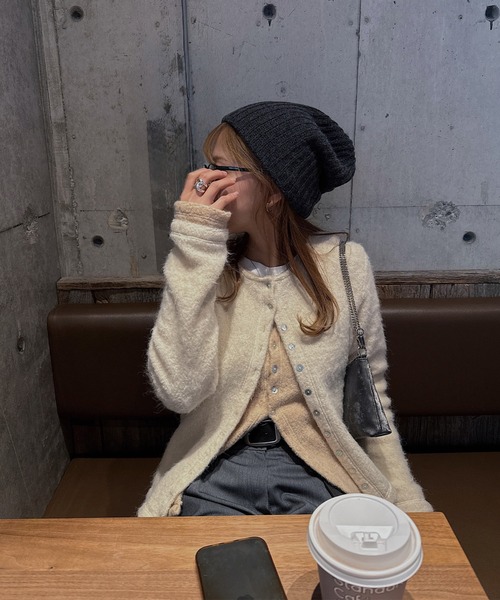 nananamoe(ナナナモエ)の「shell button layered knit cardigan(ニット/セーター・レディース・ピンク/ブラウン/ベージュ・FREE)」の1枚目の写真