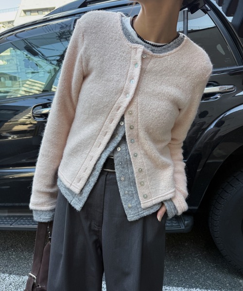 nananamoe(ナナナモエ)の「shell button layered knit cardigan(ニット/セーター・レディース・ピンク/ブラウン/ベージュ・FREE)」の13枚目の写真