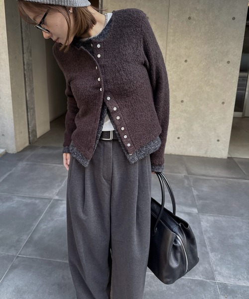 nananamoe(ナナナモエ)の「shell button layered knit cardigan(ニット/セーター・レディース・ピンク/ブラウン/ベージュ・FREE)」の5枚目の写真