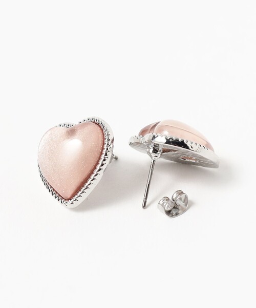 BEAMS HEART(ビームスハート)の「ぷっくり ハートピアス(ピアス(両耳用)・レディース・ブラック/ピンク/ホワイト系その他5・ONE SIZE)」の5枚目の写真