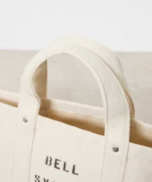 ABAHOUSE（アバハウス）の「【BELL SYSTEM / ベルシステム】Canvas Tool Bag / キャンバスツールバッグ/ ユニセックス/Lショート（トートバッグ・メンズ・アイボリー・フリー）」の2枚目の写真