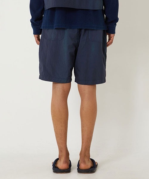 BLUE BLUE JAPAN（ブルーブルージャパン）の「ニショクゾメ リサイクルナイロン タックショーツ（その他パンツ・メンズ・モカ・S/M/L/XL）」の4枚目の写真