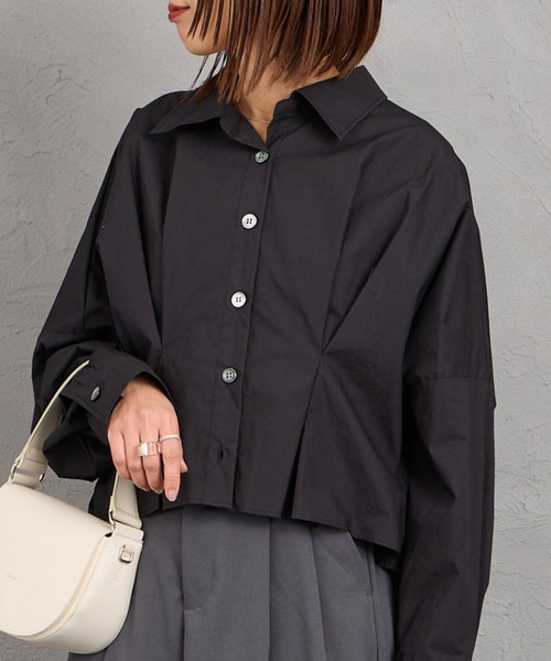 mizuiroind（ミズイロインド）の「[mizuiro ind/ミズイロインド] コクーンショートシャツ（シャツ/ブラウス・レディース・ブラック/オフホワイト・F）」の2枚目の写真