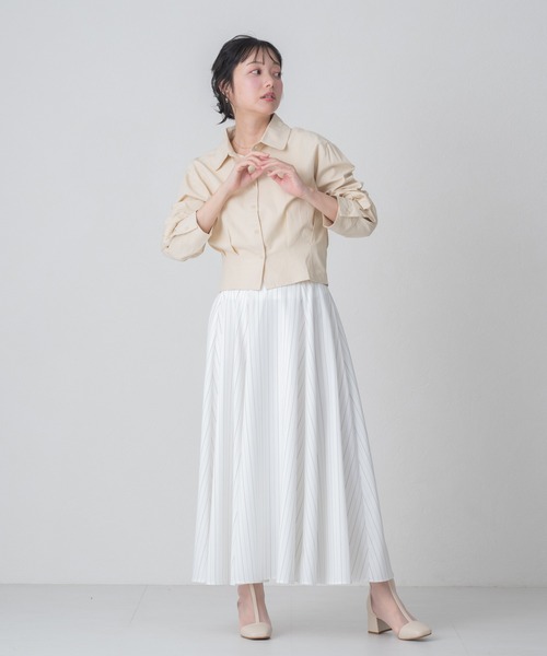 MISCH MASCH(ミッシュマッシュ)の「2026春夏新作 WEB限定 きれいめショートシャツ(シャツ/ブラウス・レディース・ベージュ/ブラウン/ホワイト・フリ-)」の21枚目の写真