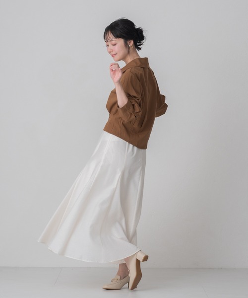 MISCH MASCH(ミッシュマッシュ)の「2026春夏新作 WEB限定 きれいめショートシャツ(シャツ/ブラウス・レディース・ベージュ/ブラウン/ホワイト・フリ-)」の15枚目の写真
