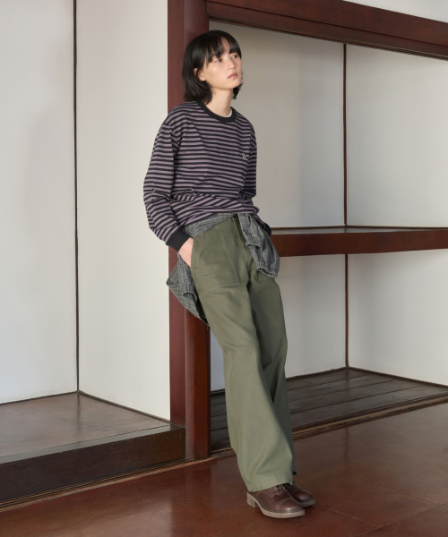 COVERNAT(カバーナット)の「ワイドバックサテンパーティグパンツオリーブ(その他パンツ・メンズ・その他・SMALL/MEDIUM/LARGE/X-LARGE)」の5枚目の写真
