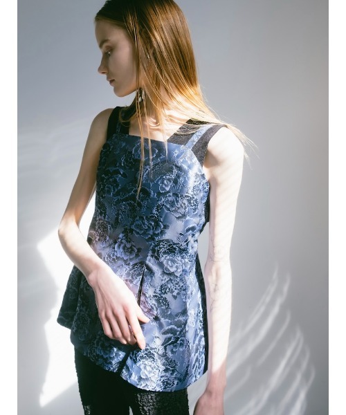sahara(サハラ)の「【PRE ORDER】Jacquard Slit Bustier(その他トップス・レディース・ブルー/グレー/ブラウン・FREE)」の4枚目の写真