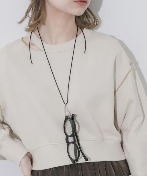 SMELLY（スメリー）の「ニュアンスメタルメガネホルダー（メガネ・レディース・ベージュ/ブラック・-）」の2枚目の写真