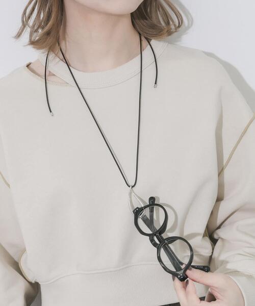 SMELLY（スメリー）の「ニュアンスメタルメガネホルダー（メガネ・レディース・ベージュ/ブラック・-）」の8枚目の写真